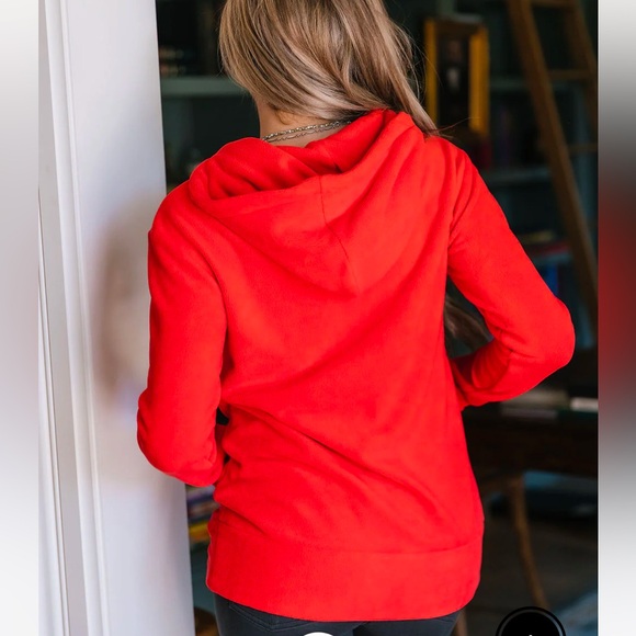 New Ampersand Avenue HalfZip Sweatshirt - Cozy Cutie in Cherry in Sz XXL - Picture 3 of 9